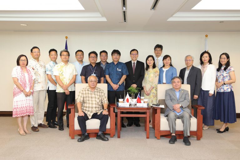 宮古島市長下地敏彥拜會台南市　建立友好交流契機