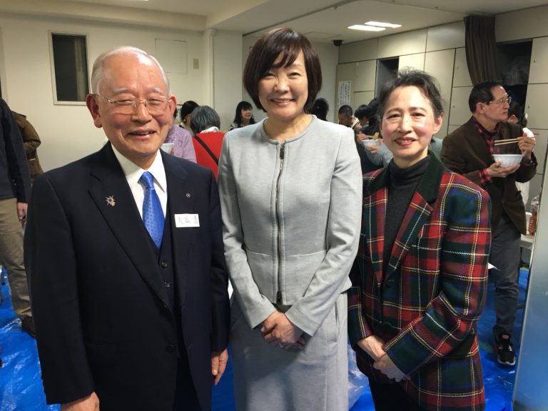 關西生命線除夕圍爐　安倍夫人到場支持
