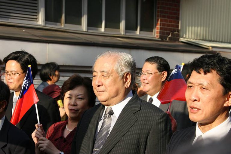 横浜中華街で「雙十節」パレード