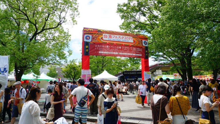 台灣FESTA　珍珠奶茶街大受歡迎