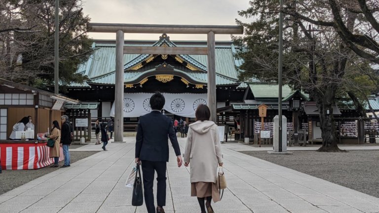 【小編專欄】日本鳥居ー神域與世俗的結界 宗教與自然結合的風景