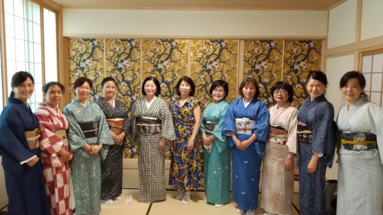 世華日本關西分會文化教室　學習和服著裝和美姿美儀