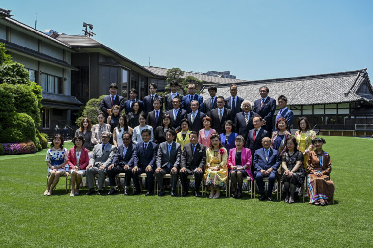 僑胞成立安倍前首相後援會　持續化台日關係