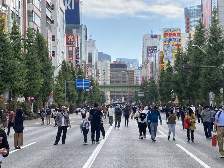 日本入境政策放緩 外國旅客人潮湧現