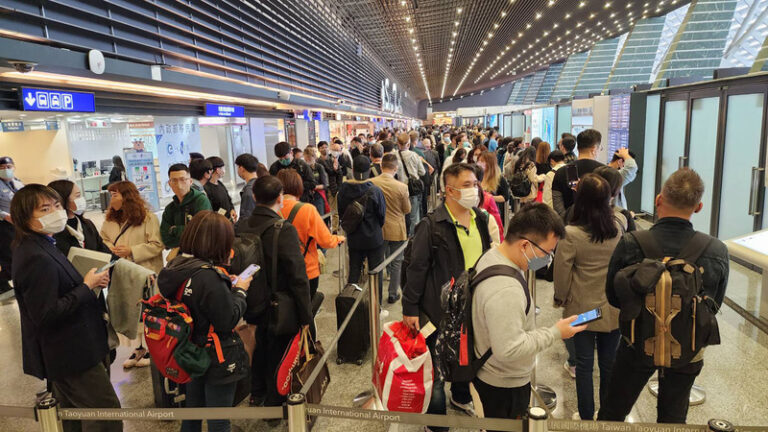 訪日旅行者の事前入国審査を試験導入　桃園国際空港