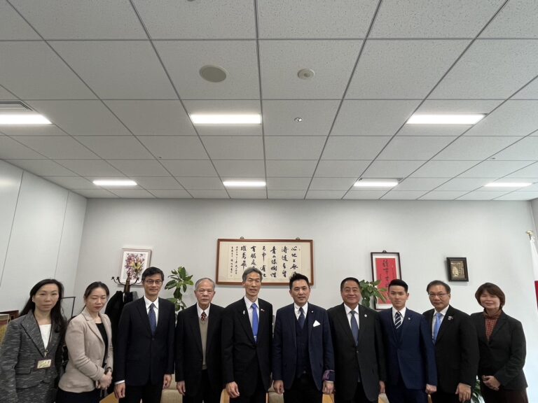 向明德處長接任後首次！立法委員陳以信到訪我駐大阪辦事處慰問打氣