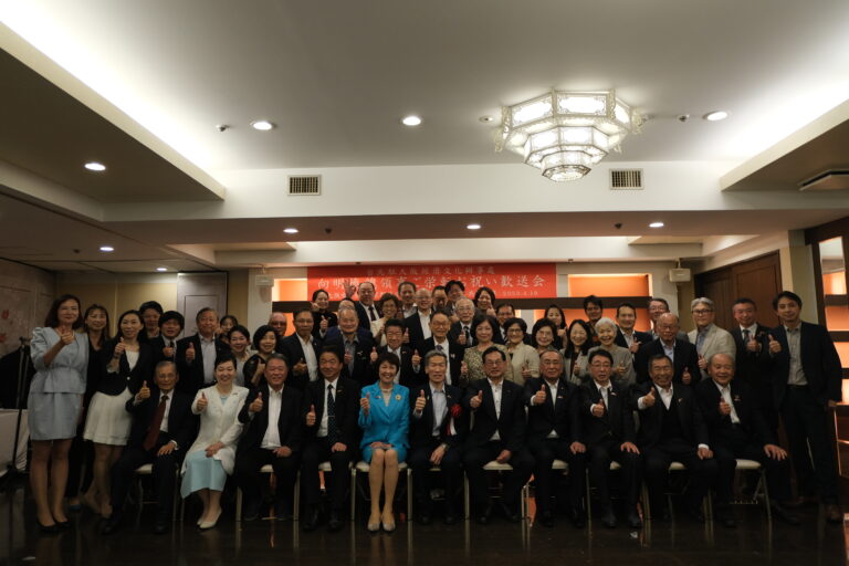 我駐大阪辦事處長向明德卸任 在日僑界、政界聯合歡送 向：至深感謝