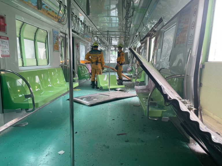 【台湾ニュース】台中メトロ、クレーン落下で10人の死傷者