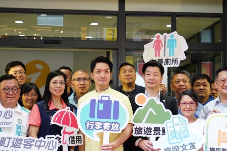 台北市　日本人にも人気の西門町に観光案内所を開設　市長が開所式でＰＲ