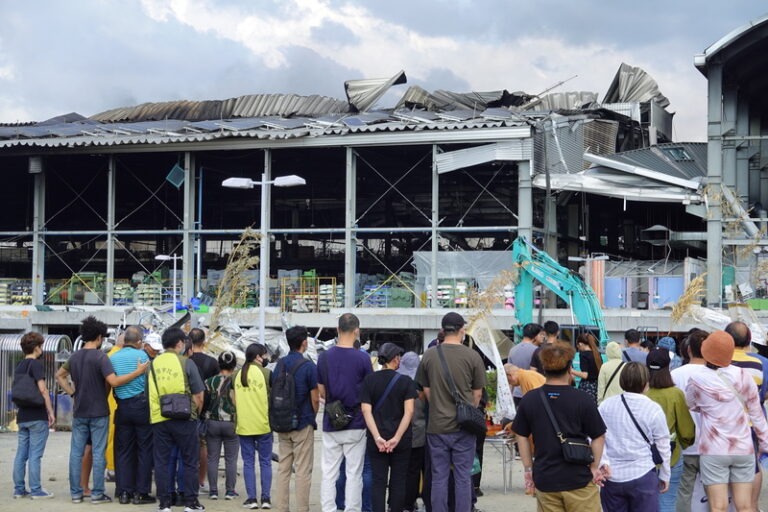 台湾屏東県の工場で火災　消防士含め死者9人に