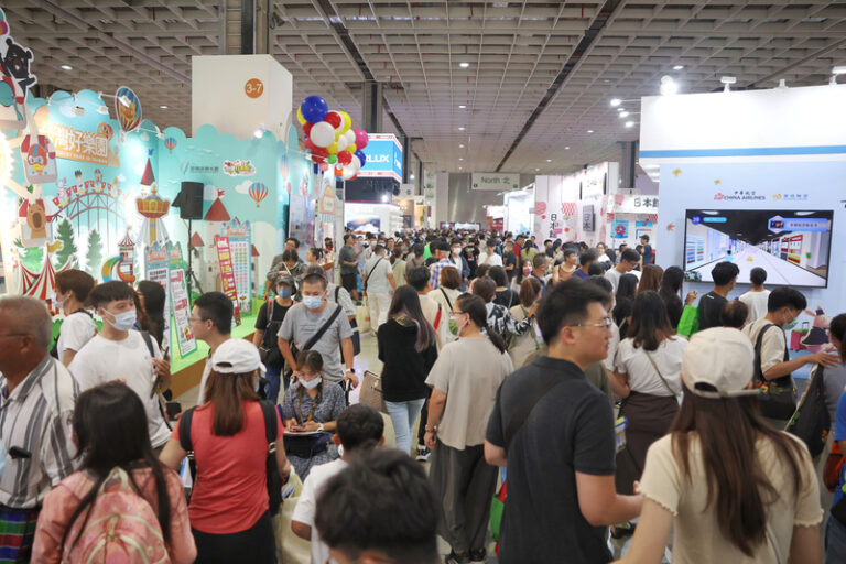 台湾最大規模の旅行展に延べ34万人来場