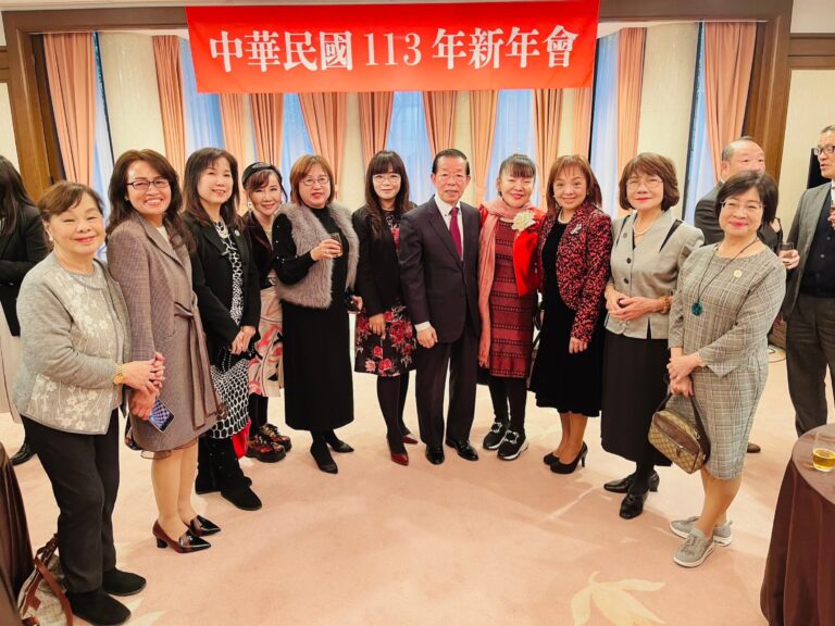 駐日代表處新年會　盼台日如龍飛躍發展