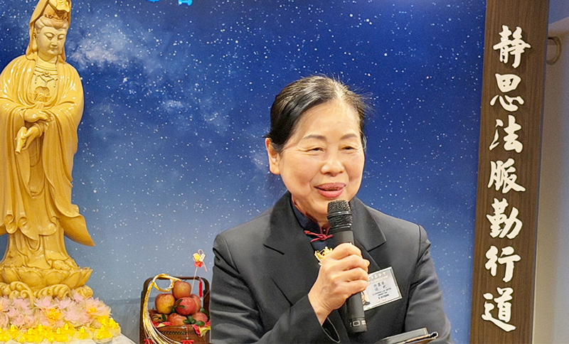 許麗香執行長