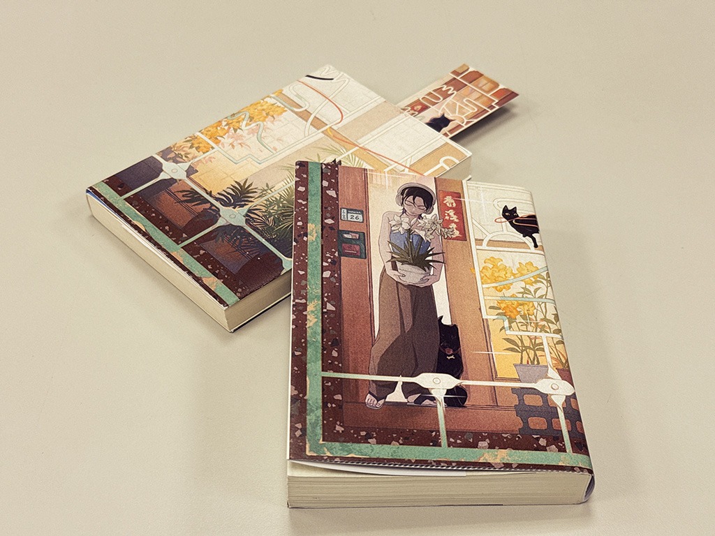 「NEW VISIONS-打開臺灣漫畫之窗」展覽所推出的限定版主視覺書衣(臺灣文化中心提供)