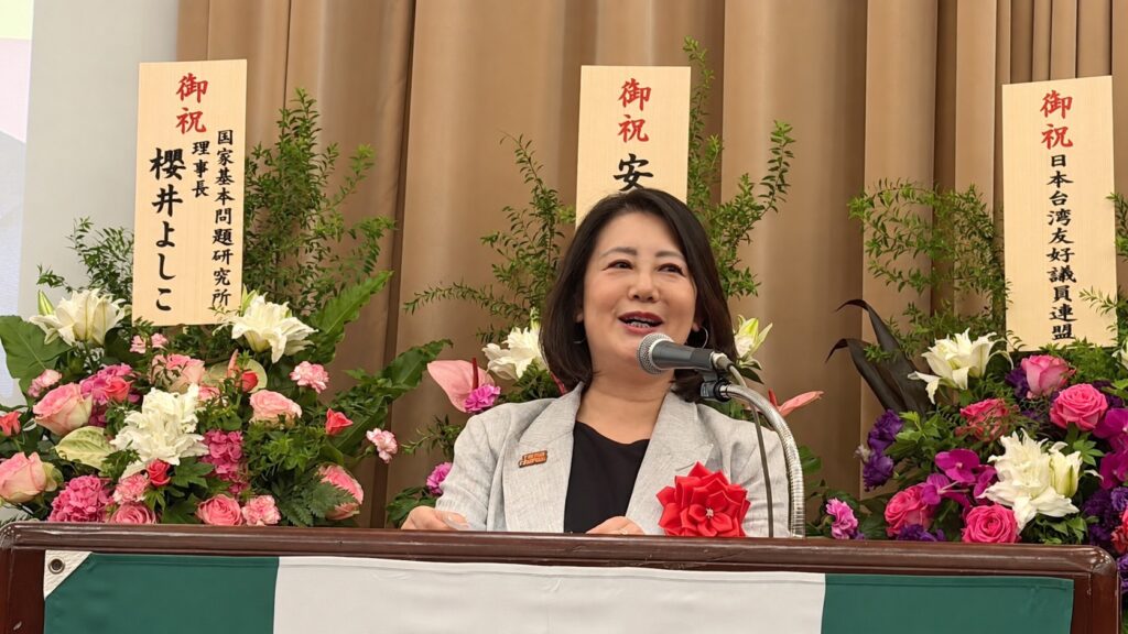 競選團隊總幹事、立法委員吳思瑤