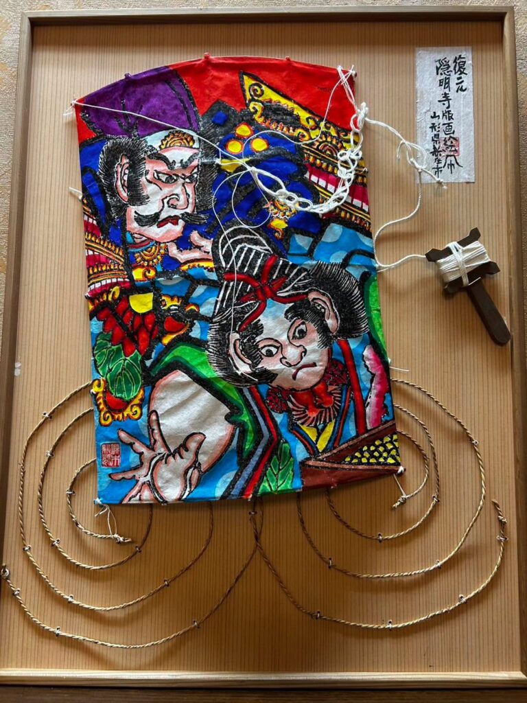 蘇會長贈送大師手作山形文化財「隱明寺風箏」