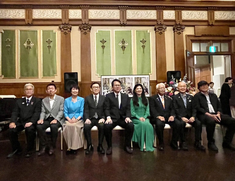 日台各界人士出席「筆脈承光」開幕式